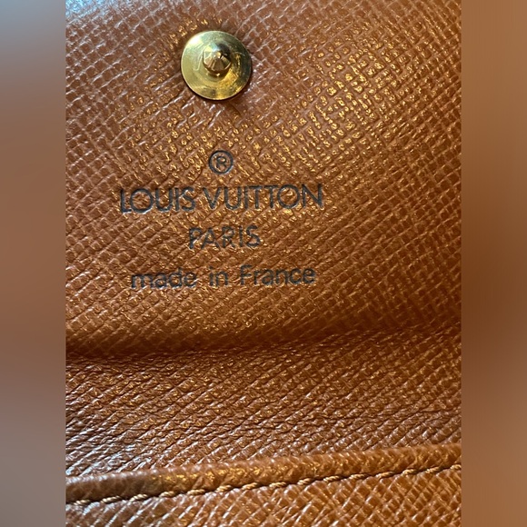 Louis Vuitton Key holder - Picture 3 of 8